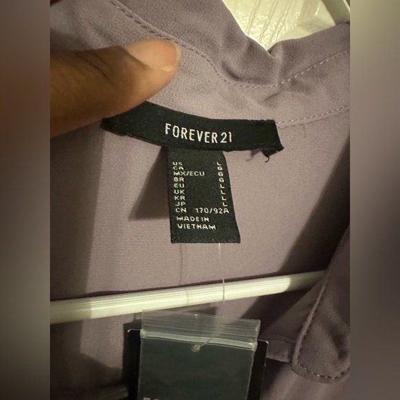 Lavender Blouse Forever 21 - Picture 3 of 6
